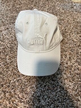 Puma Mens White Embroidered Logo Baseball Hat